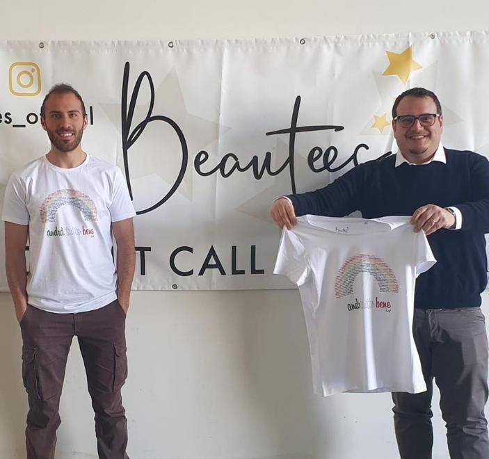 Magliette made in Peccioli per aiutare l’ospedale di Lodi 