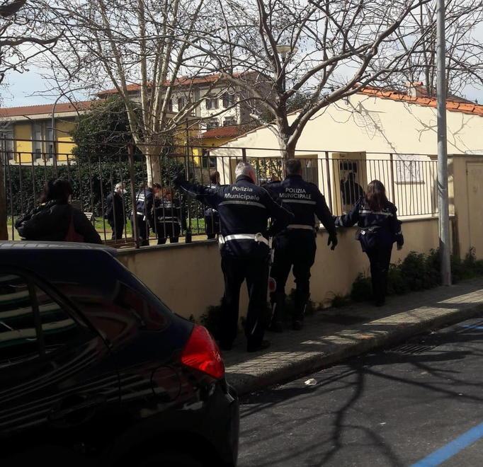 Sgomberato con un blitz il casottino di via Abba 