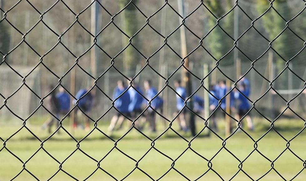 Nerazzurri in stand-by, gli allenamenti proseguono ma suddivisi in gruppi ristretti 