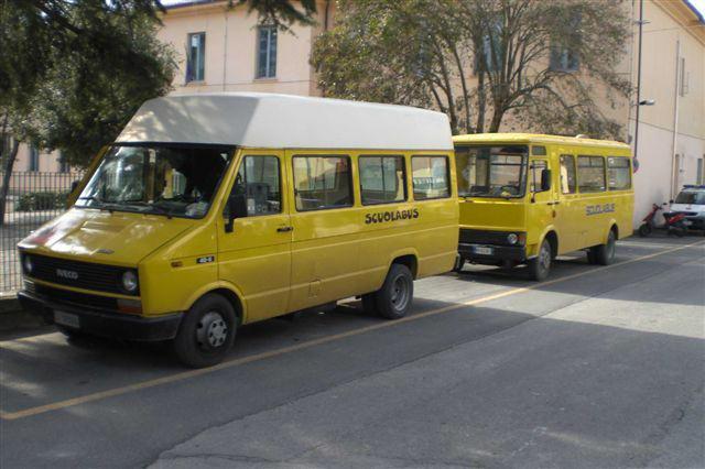 Alunni a casa, licenziamenti per otto autisti di scuolabus 