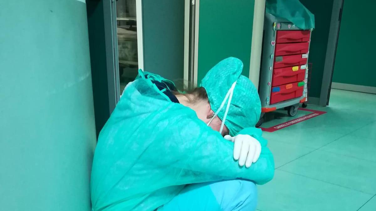 L’appello del primario: «State a casa altrimenti si vanifica ogni nostro sforzo»