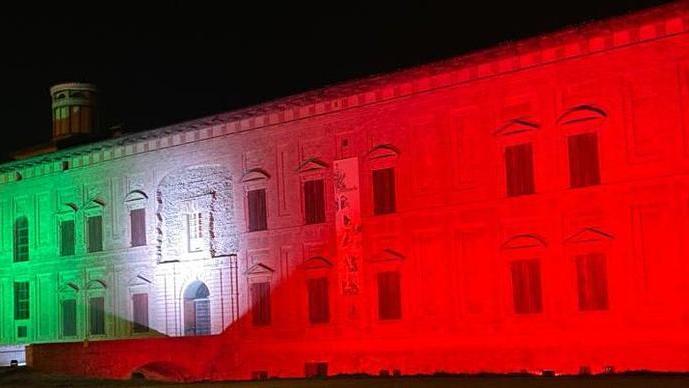La rocca tricolore festeggia San Giuseppe