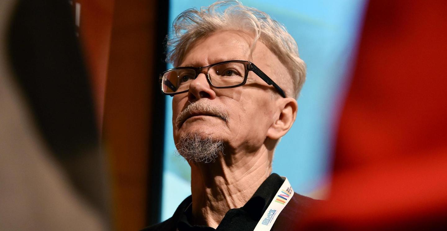 Limonov morte di un bastian contrario 