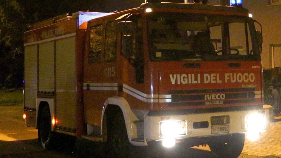 Scontro auto-camion sull'A1: morta una donna di 37 anni