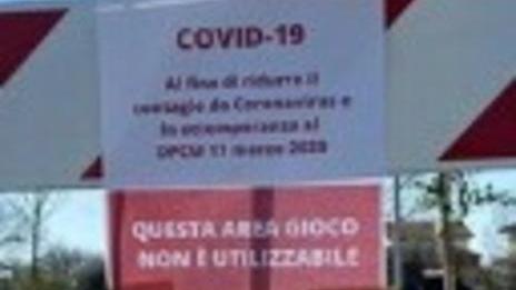 Aree gioco no ma libri sì