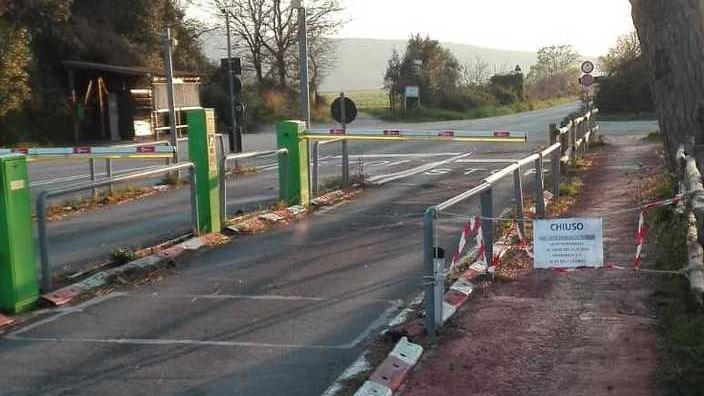 Tortorella ricorda i divieti Il Parco chiude la ciclabile