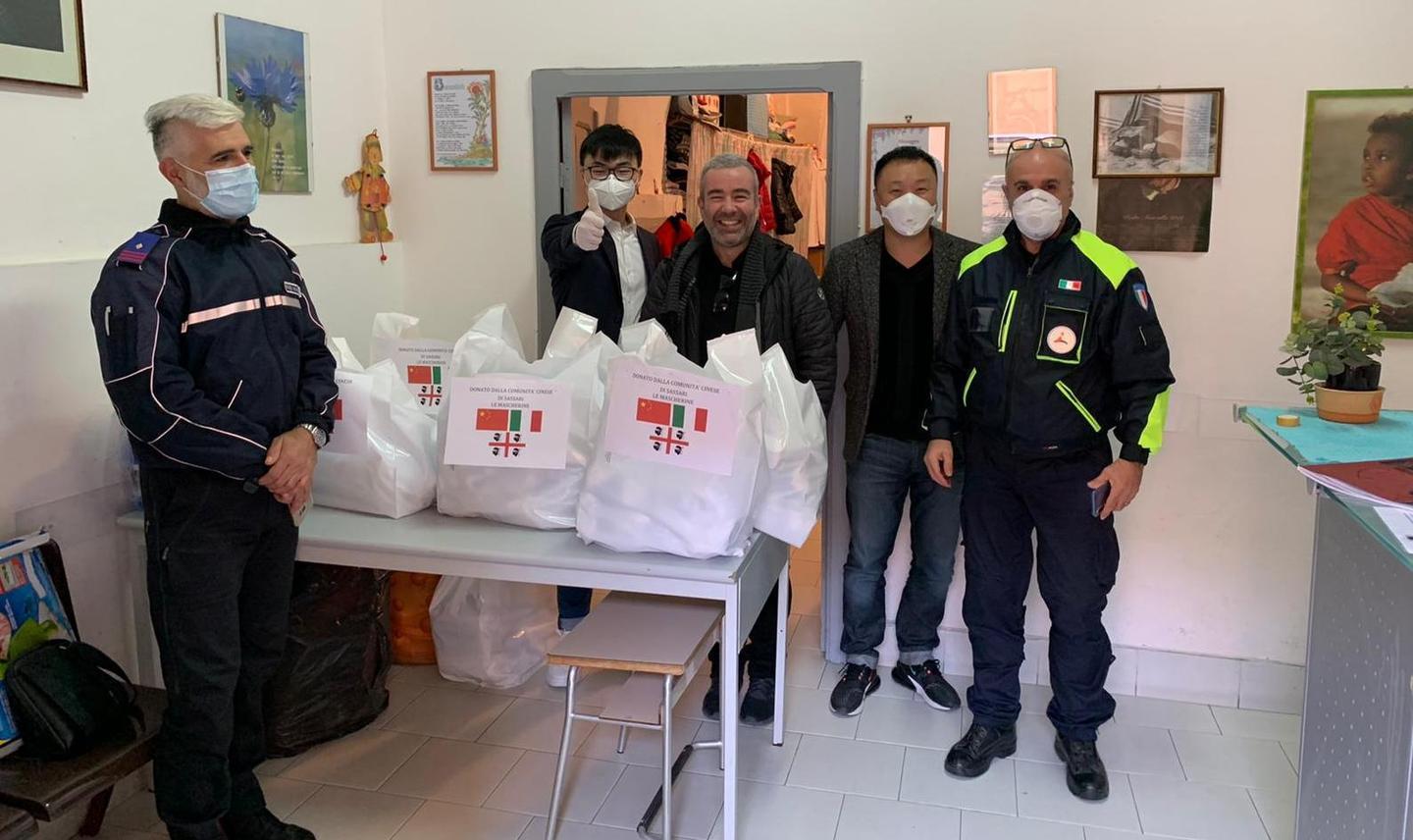 La comunità cinese cittadina questa volta aiuta la Caritas