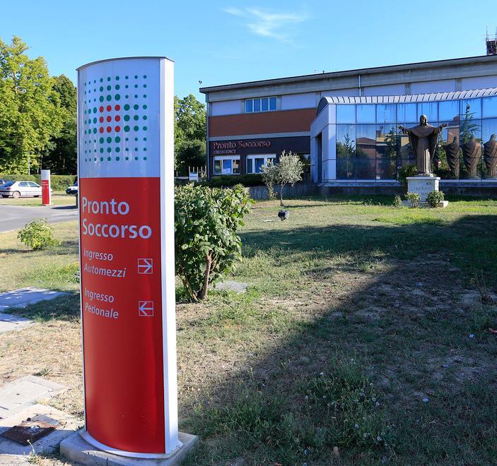 Carpi. Ramazzini, 26 positivi tra medici e infermieri Due aree per Covid-19 