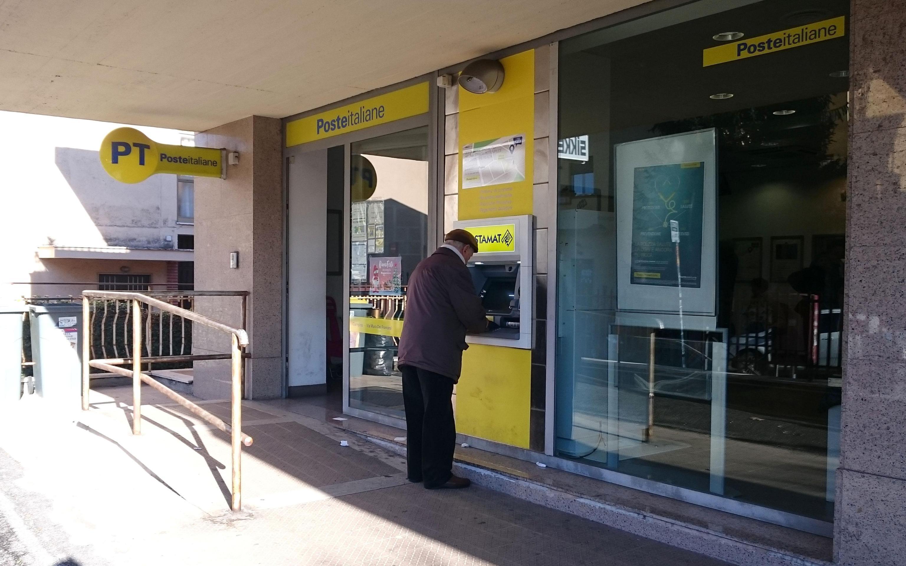 Pagamento delle pensioni il 26 marzo: alle Poste si va in ordine alfabetico