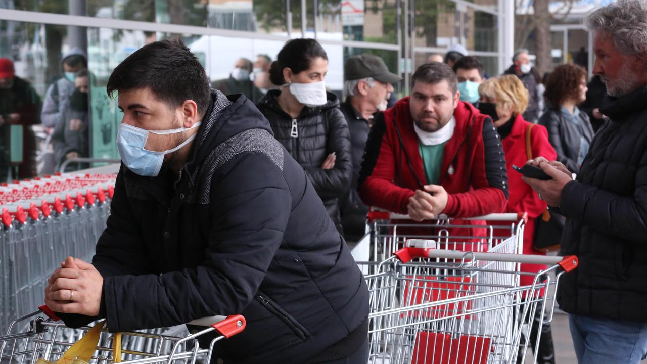 Coronavirus, supermercati chiusi la domenica fino al 3 aprile: ora c'è l'ordinanza della Regione
