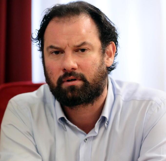 «Ditte valutino stop per la prossima settimana» 