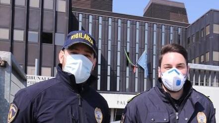 I magistrati: «Ambienti da sanificare in fretta»