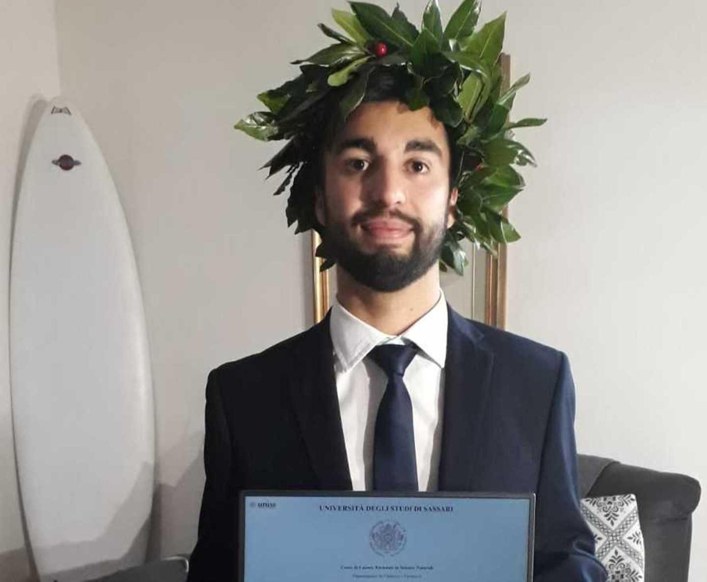 Sassari, coriandoli in casa per i 13 dottori on line 