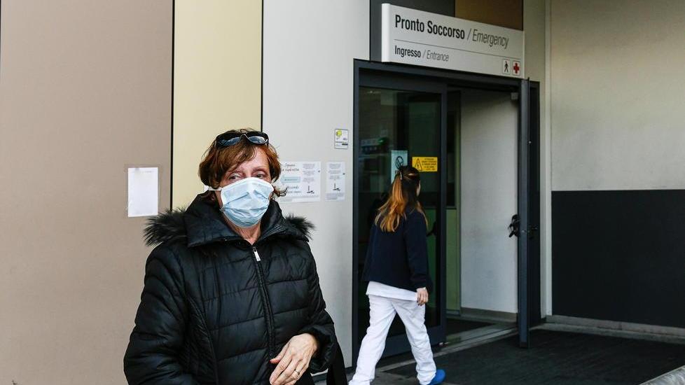 Primi dimessi dal San Luca, ma i contagi aumentano