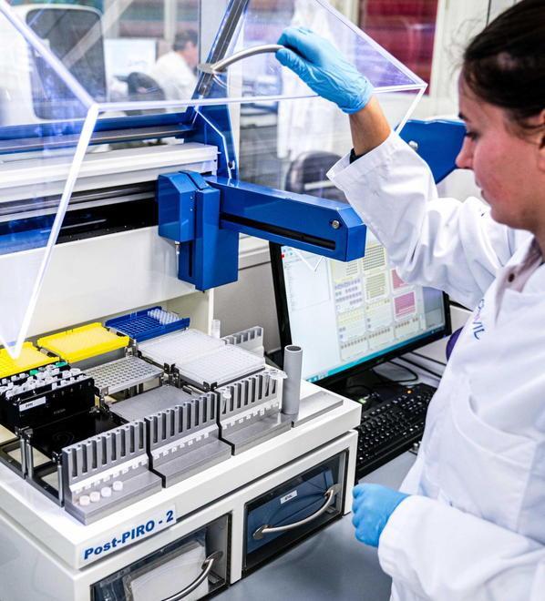 L'allarme dell'Ordine dei medici: «Da giorni in tanti sono a casa con i sintomi e senza tampone» 