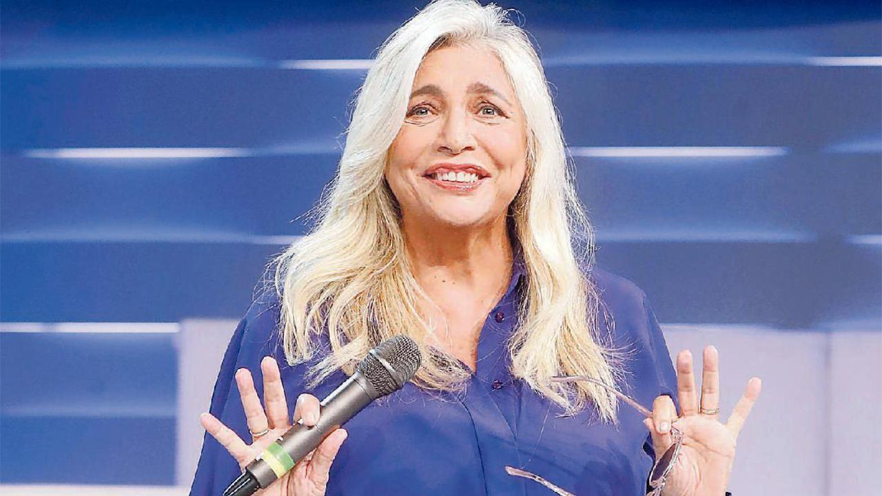 Domenica In, Mara ci prova: «Torno per dare un sorriso» 
