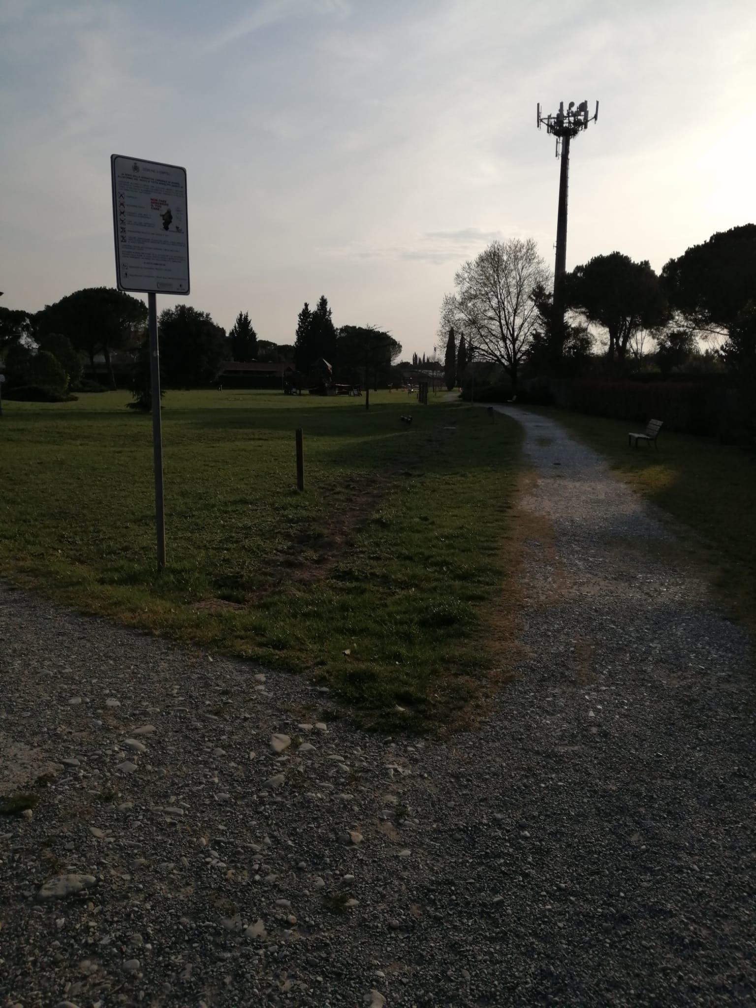Un parco controllato dalla polizia municipale