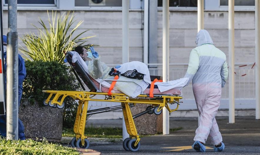 Coronavirus, protezione in corsia: i conti non tornano