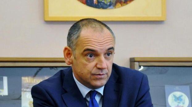 Il sindaco chiede lo stop di altre attività