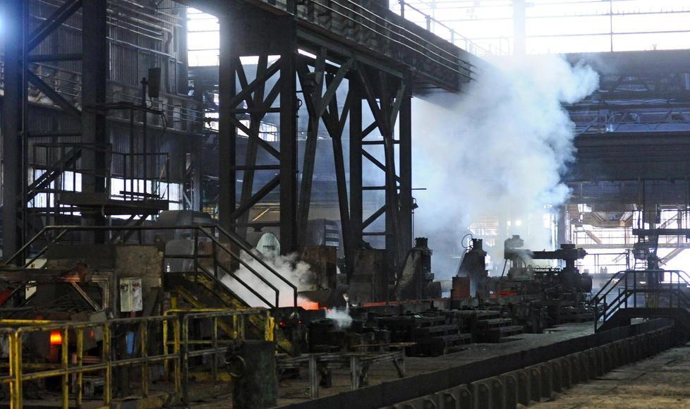 Decreto Conte, non c’è chiarezza I sindacati fermano il polo industriale 