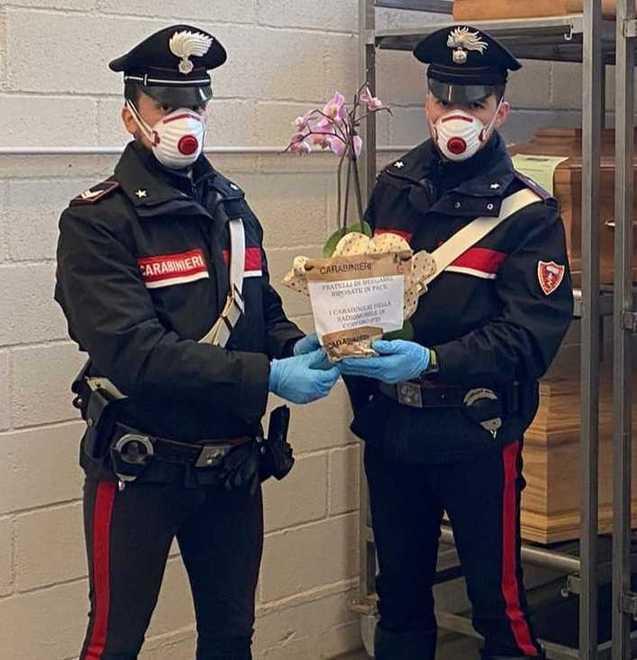 I carabinieri in lutto per le vittime di Bergamo