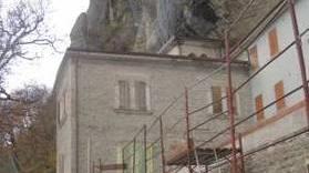 Stop agli eventi per celebrare Dante. Anche a Bismantova si ferma il cantiere