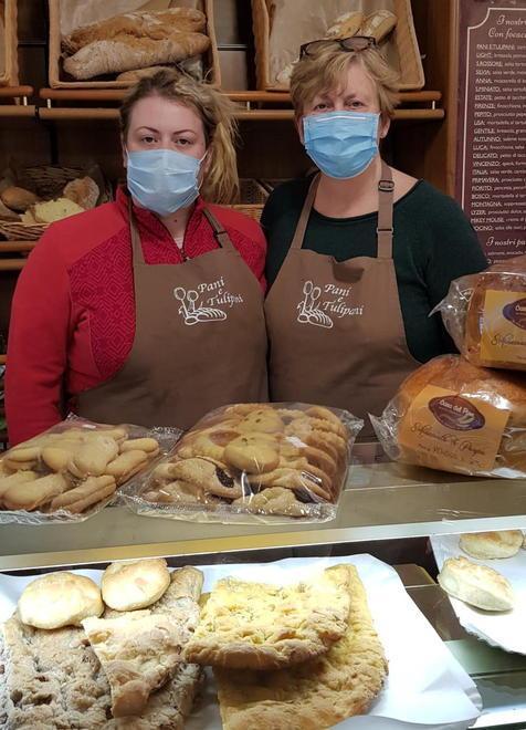 Troppa gente poco rassicurante in giro, la panetteria chiude un’ora prima la sera 