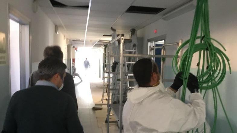 A Campo di Marte arrivano 15 respiratori «Primi letti pronti tra giovedì e venerdì»