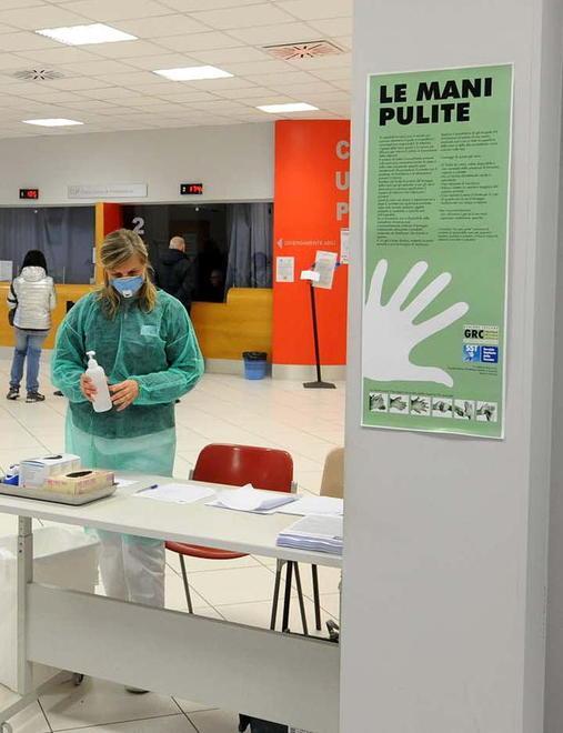 Acquistati macchinari per l’ospedale grazie alle ditte venturinesi 