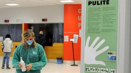 Acquistati macchinari per l’ospedale grazie alle ditte venturinesi