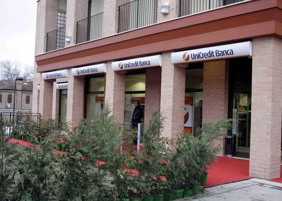 UniCredit, in filiale su appuntamento