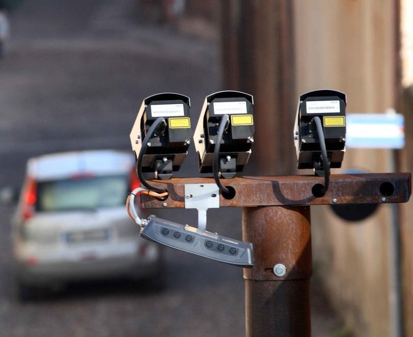 Sospesa la Ztl in centro fino al 15 giugno Permessi prorogati e chiusura dell’ufficio 