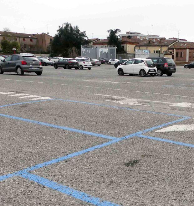 Bilancio comunale “buco” di milioni «Aiuto dal governo» 