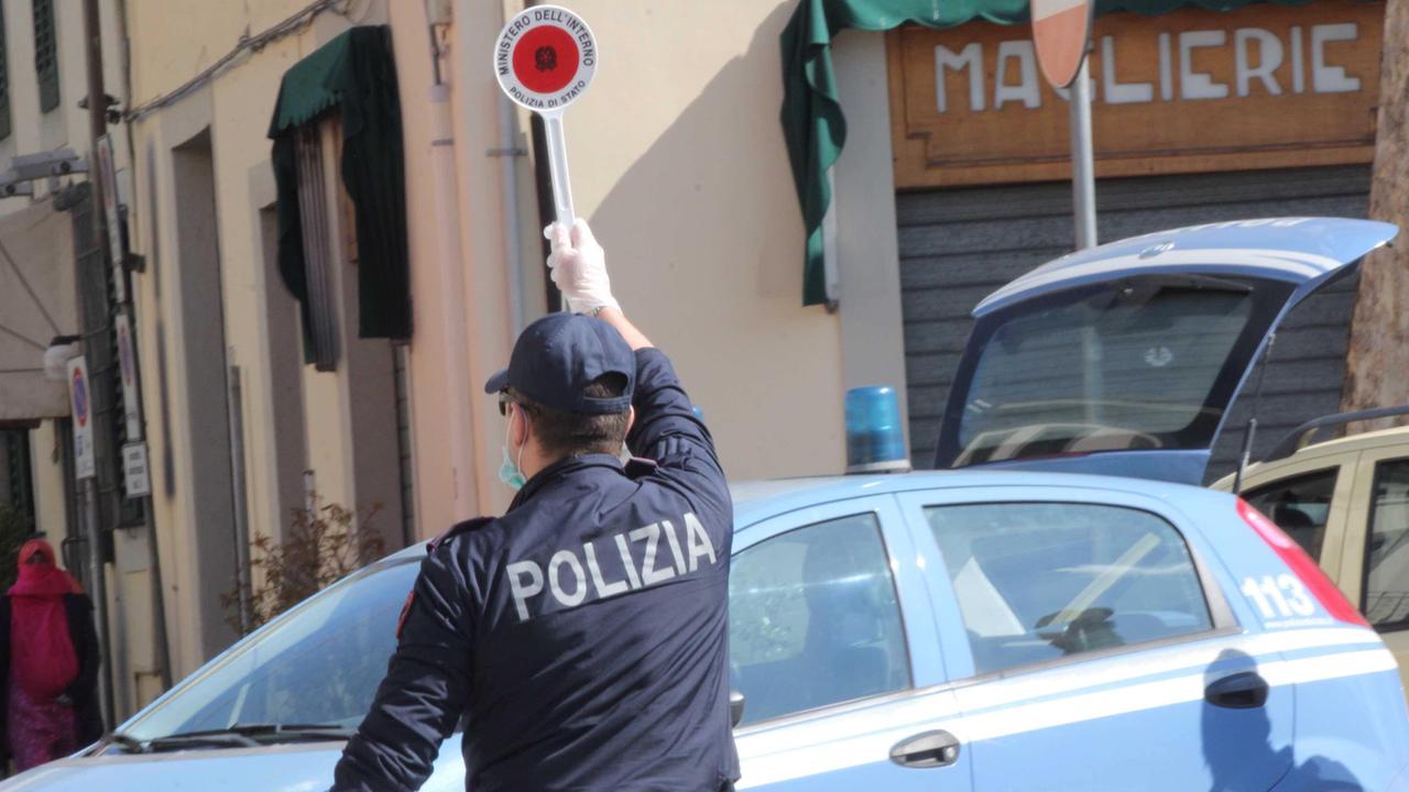 Un posto di blocco della polizia