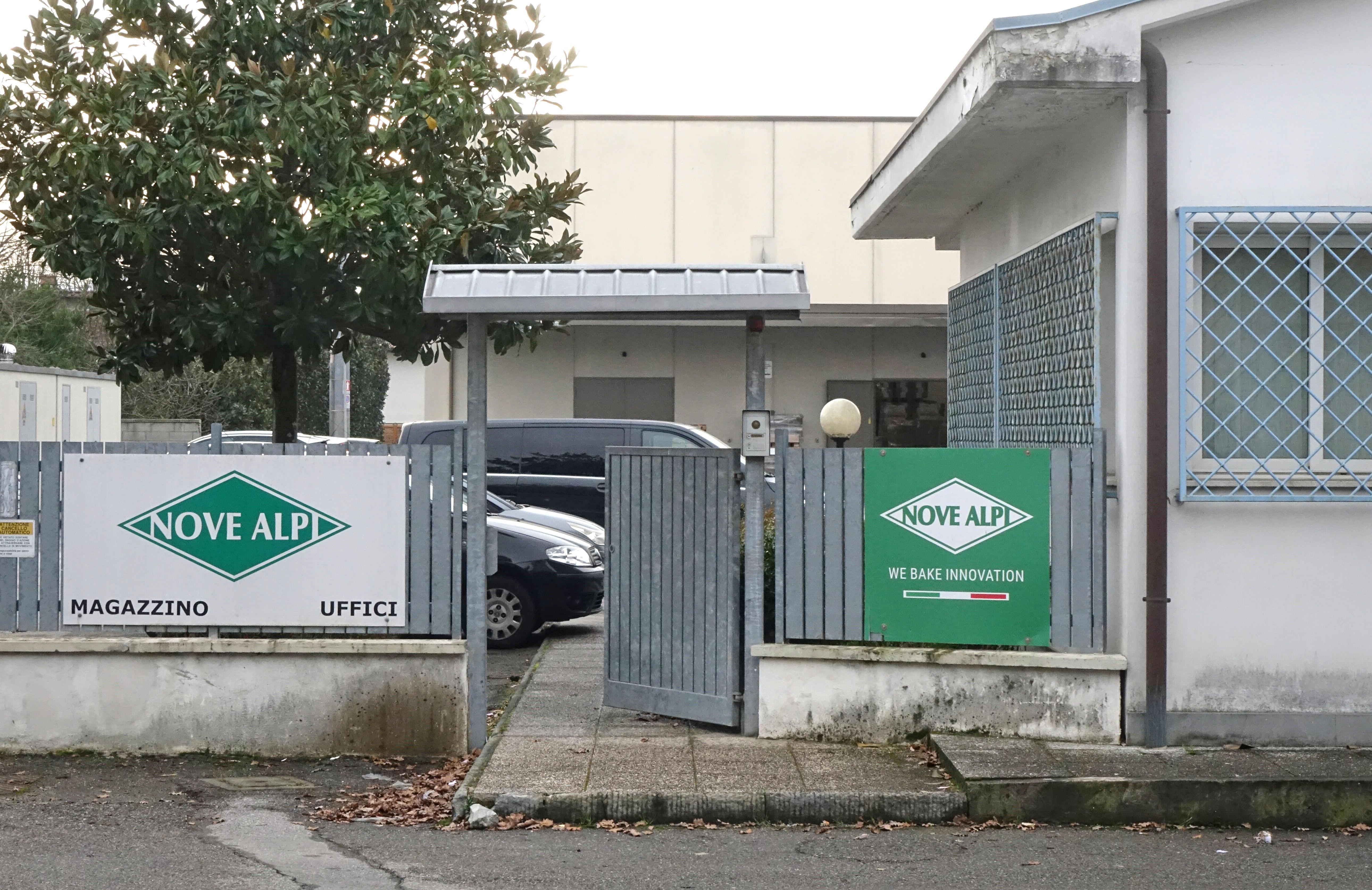 Lo stabilimento di Nove Alpi