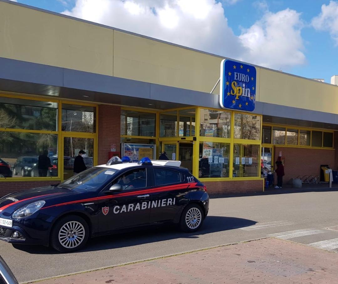 Iglesias, scatta l'allarme e fallisce il furto all'Eurospin
