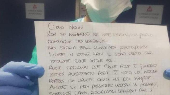La lettera di Francesca arriva ai nonni ricoverati insieme