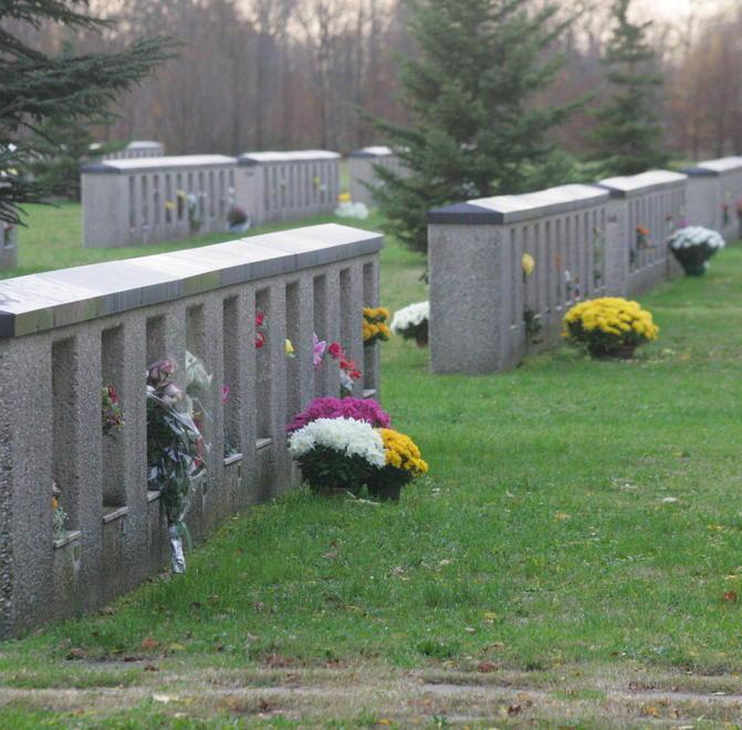 Affidata a una ditta bolognese la gestione delle cremazioni al cimitero di Coviolo 