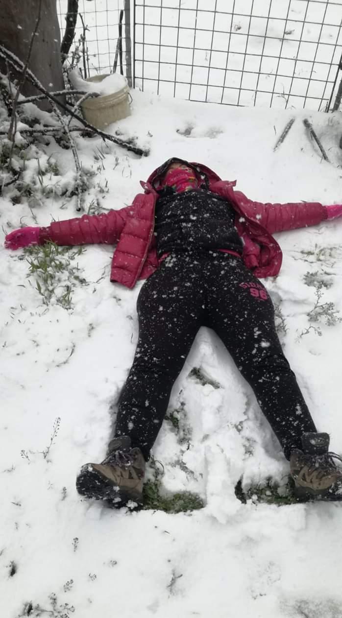 Nevicata di primavera imbiancati diversi paesi 