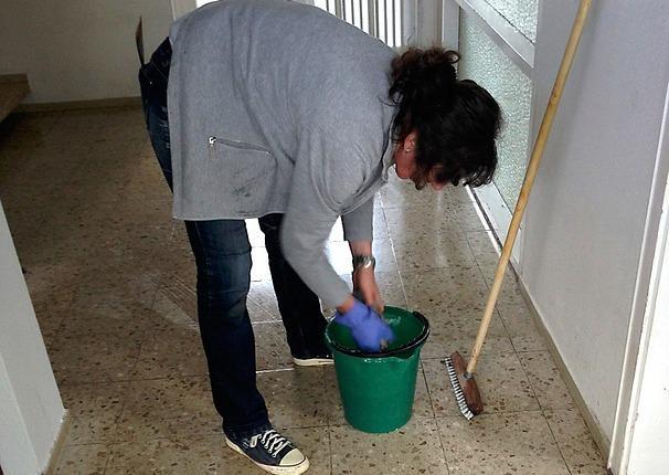 Pulizie, le restrizioni paralizzano il comparto 