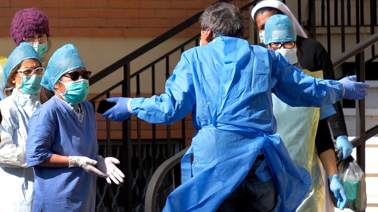 Modena «Mia madre trascurata e morta in una struttura»