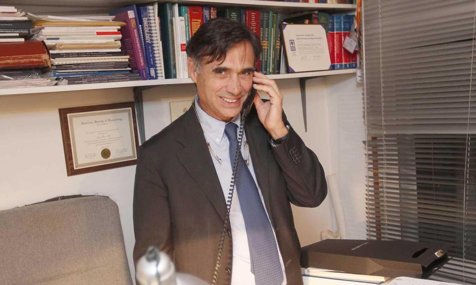 Il professor Mario Petrini, direttore dell’unità operativa di Ematologia e del Dipartimento Assistenziale di Medicina e Oncologia