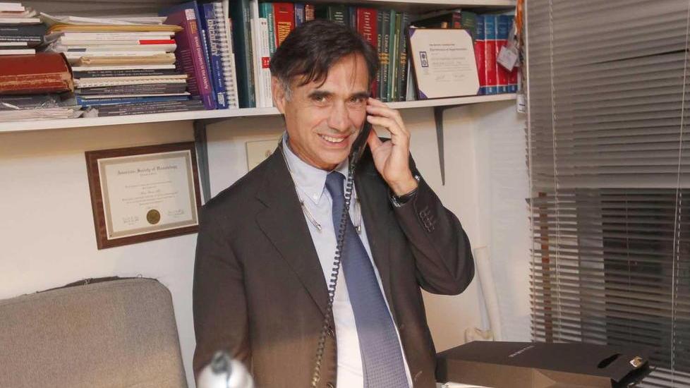 Il professor Mario Petrini, direttore dell’unità operativa di Ematologia e del Dipartimento Assistenziale di Medicina e Oncologia