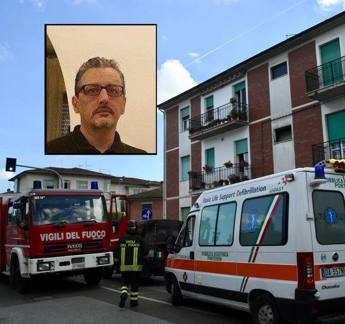 Lo trovano morto in casa ucciso da un malore a 53 anni