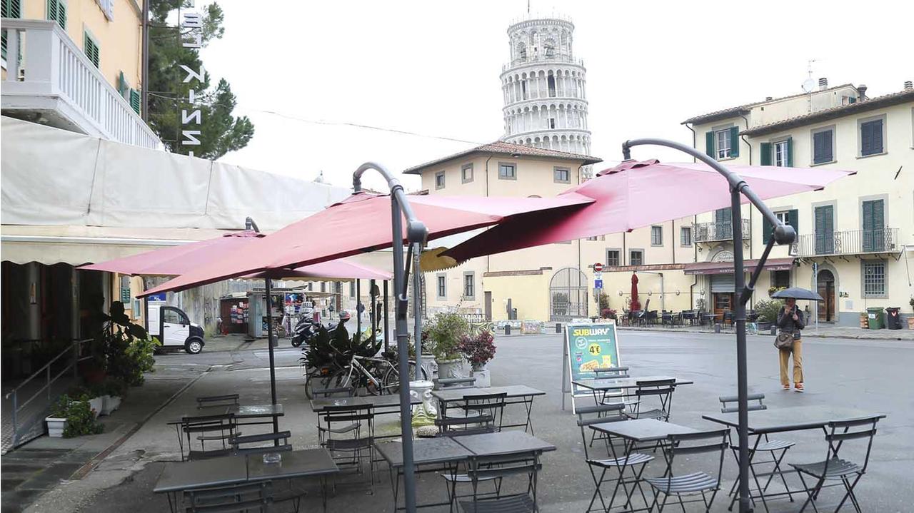 Le attività intorno a piazza dei Miracoli chiuse