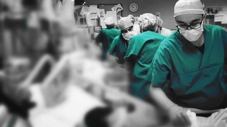 Un affollato reparto di terapia intensiva