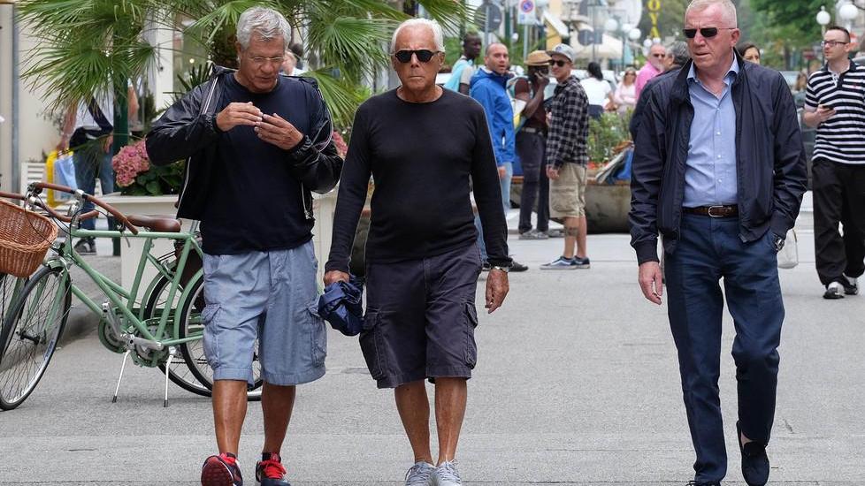 Armani dona 200mila euro per l’ospedale Versilia