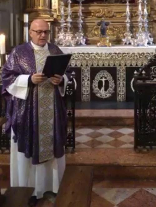 Supplica con il sacro Tronco scoperto
