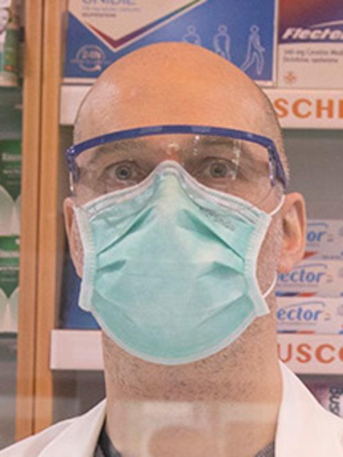 «Si fa fatica a trovare persino la Tachipirina»