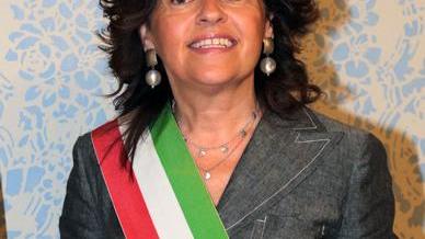 La sindaca «Sanificare le strade è inefficace»